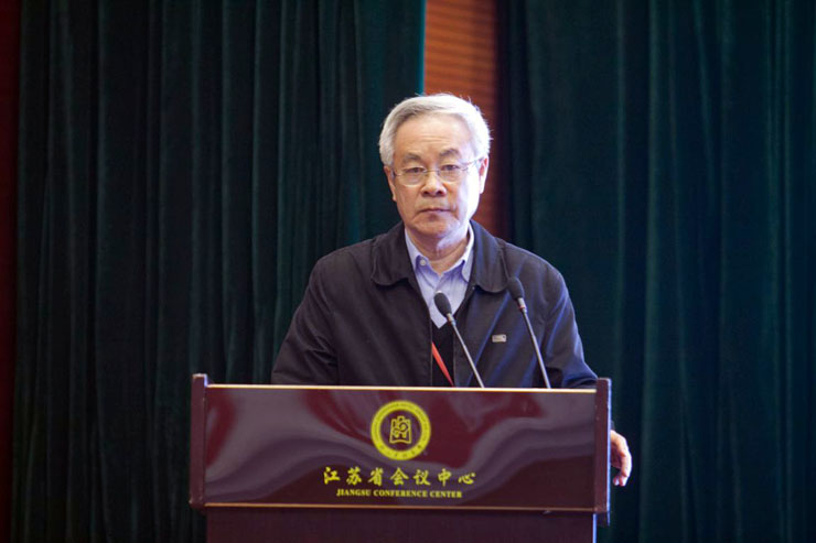 中國工程院土木、水利與建筑工程學(xué)部常委會(huì)主任周福霖院士在論壇開幕式上致辭
