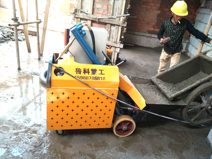 南京二次構(gòu)造柱泵施工現(xiàn)場(chǎng)